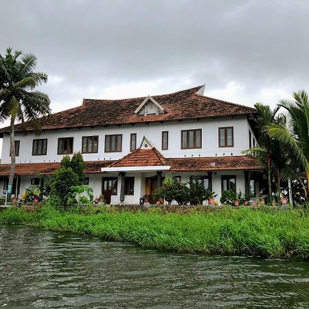 Ayana'S Homestay Alappuzha Εξωτερικό φωτογραφία