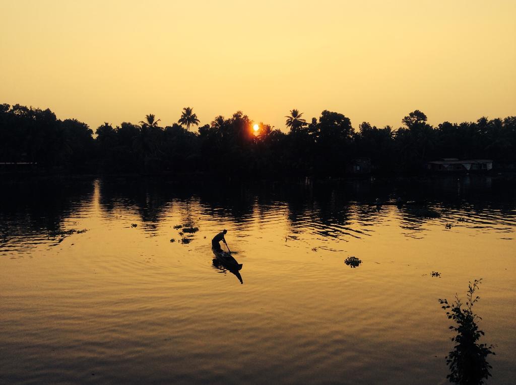 Ayana'S Homestay Alappuzha Εξωτερικό φωτογραφία