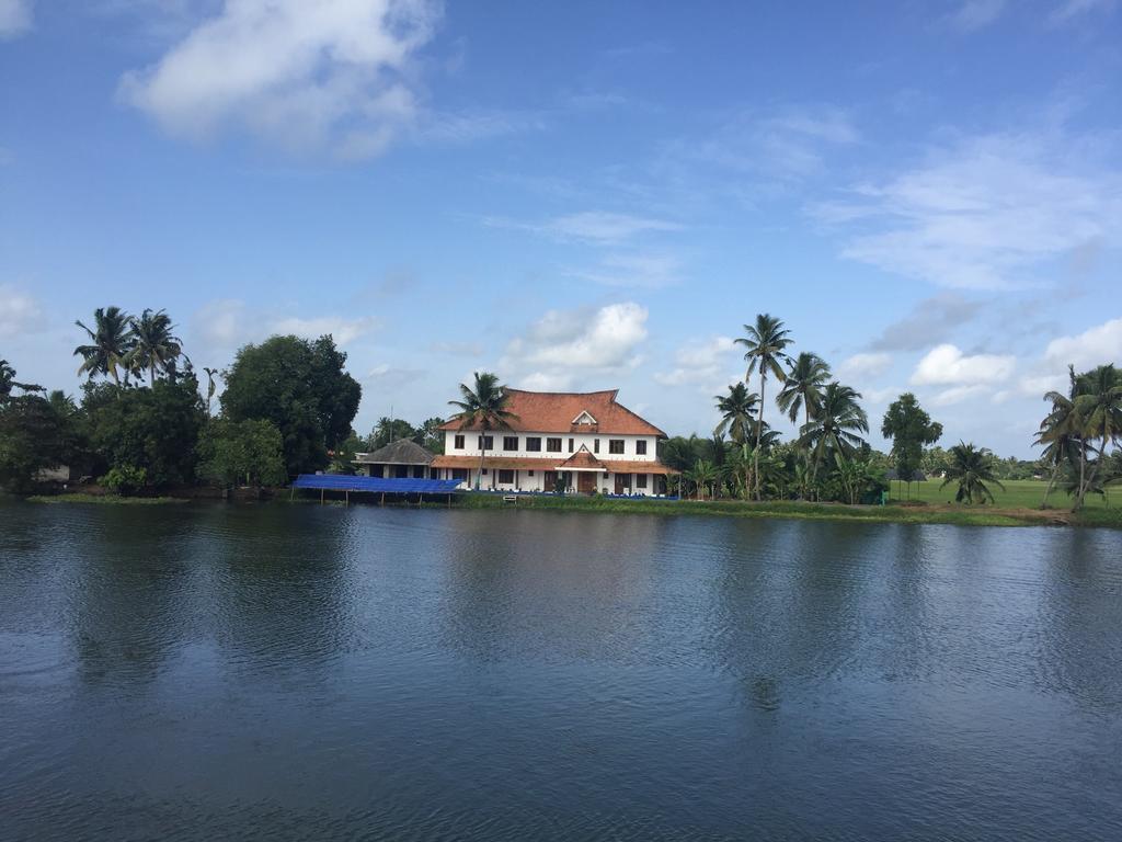Ayana'S Homestay Alappuzha Εξωτερικό φωτογραφία